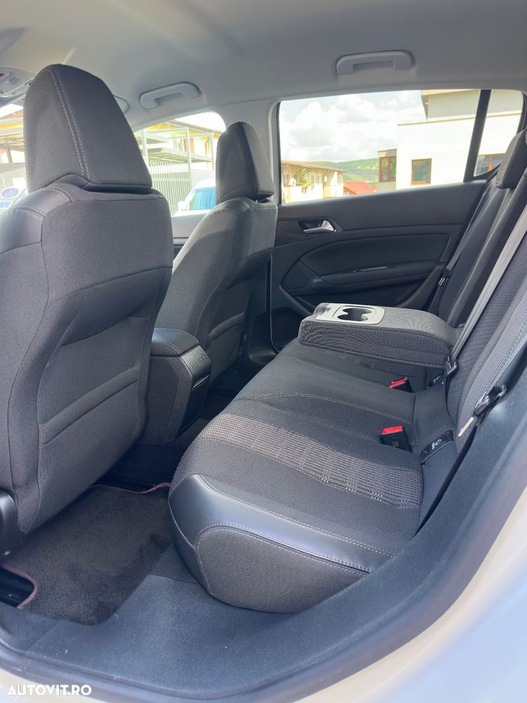Peugeot 308 PureTech 130 EAT6 Stop & Start Allure - 16