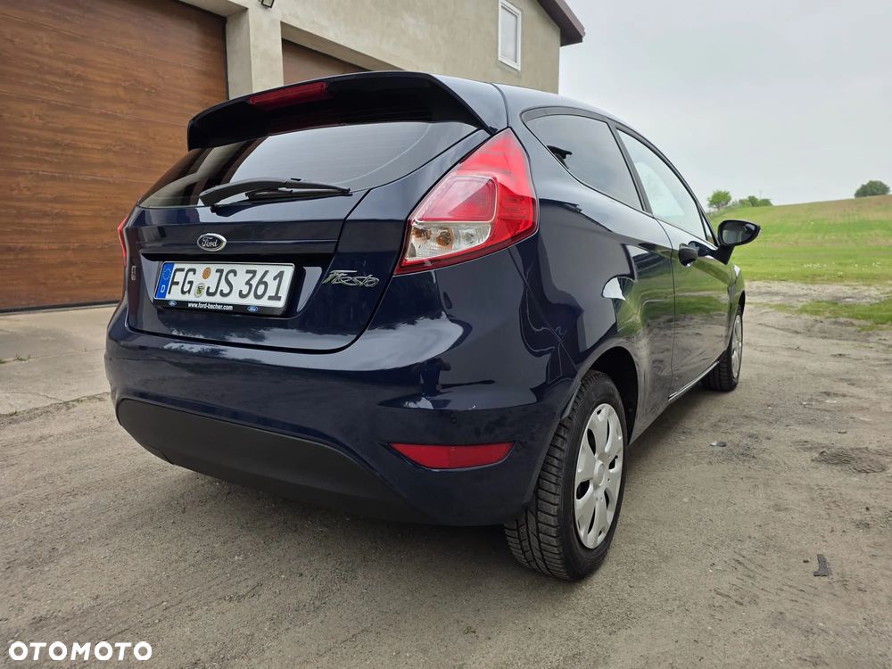 Ford Fiesta 1.25 Ambiente - 23