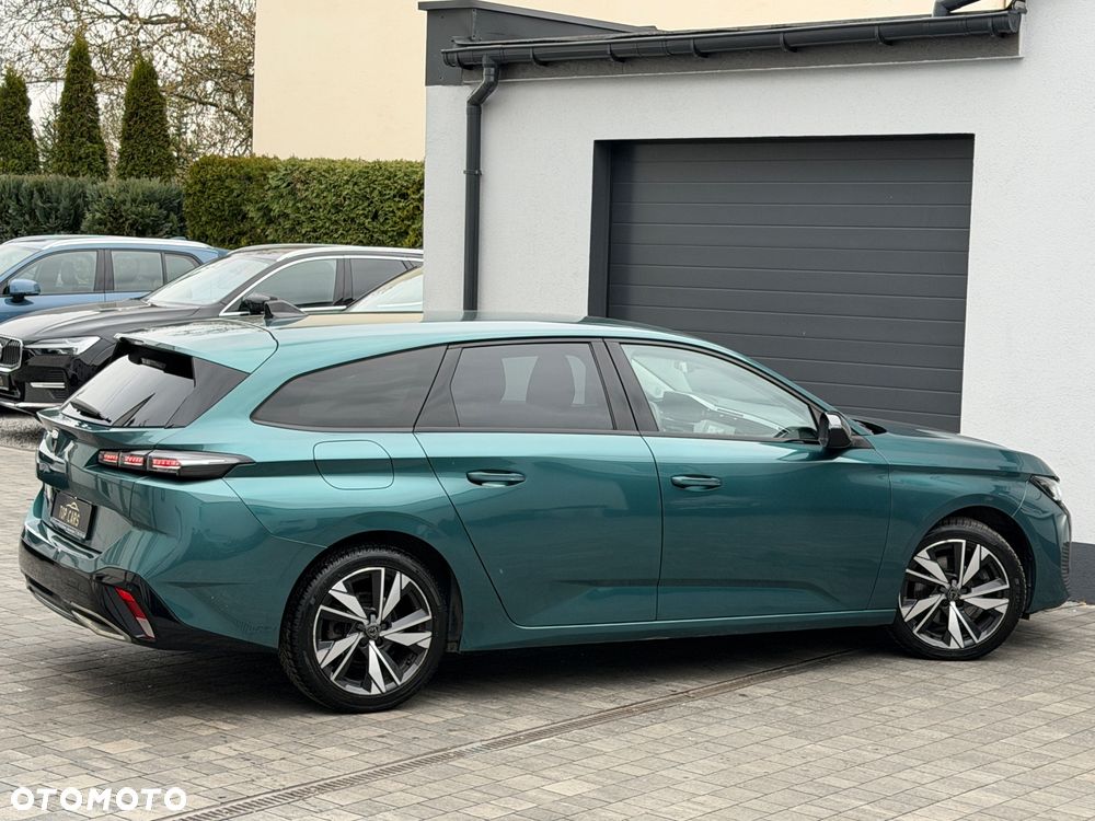 Peugeot 308 BlueHDi 130 EAT8 Allure - 28