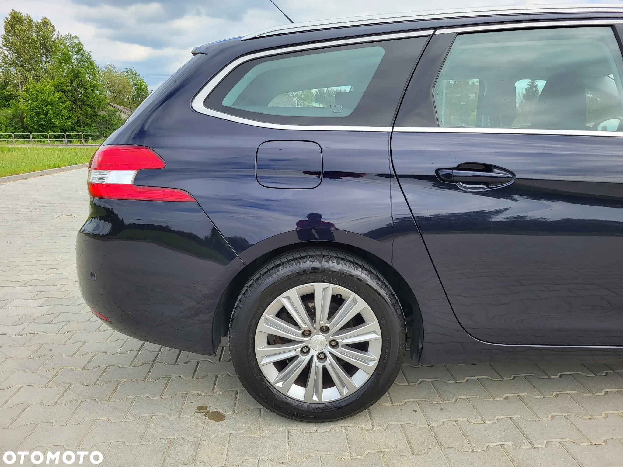 Peugeot 308 BlueHDi FAP 120 EAT6 Stop & Start Allure - 12