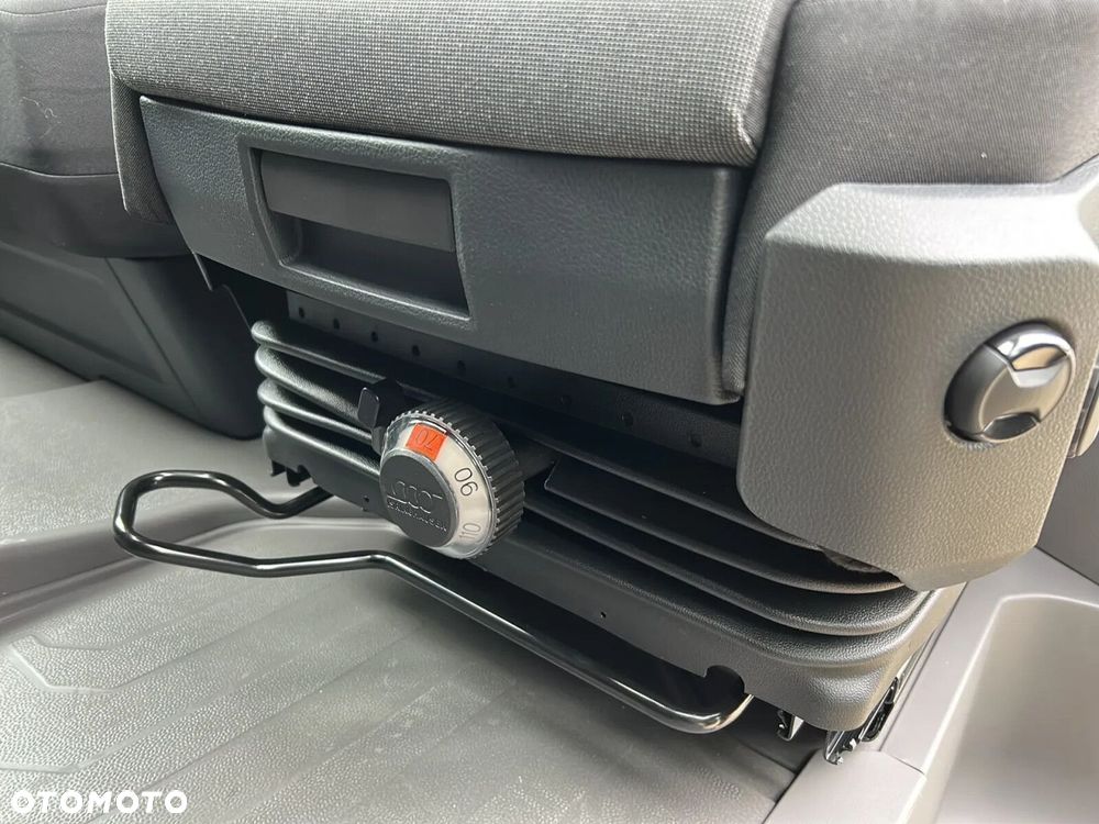 Volkswagen Crafter 35 Furgon AUTOMAT/L3H3, 2.0TDI 177KM, Wysoki dach, r.o. 3640 - 33