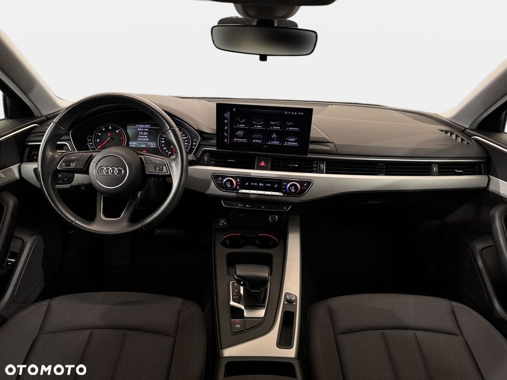 Audi A4 Limousine - 17