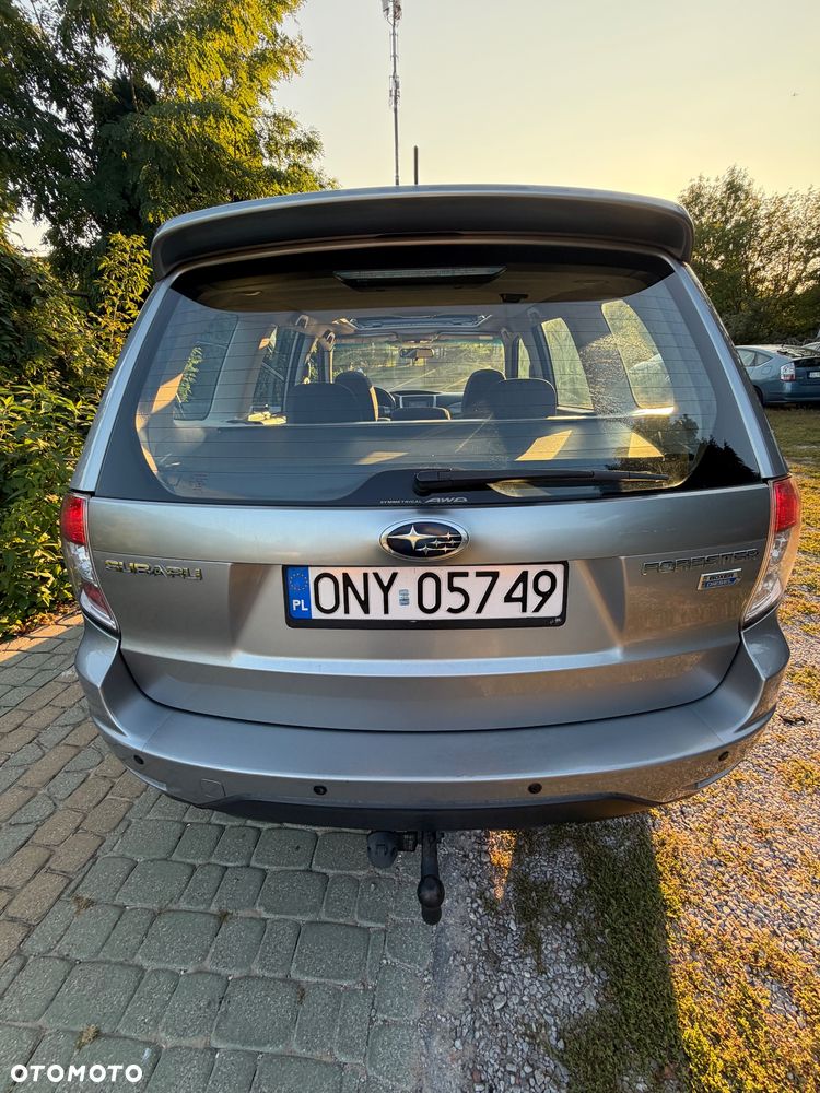 Subaru Forester 2.0D VR 000 - 3