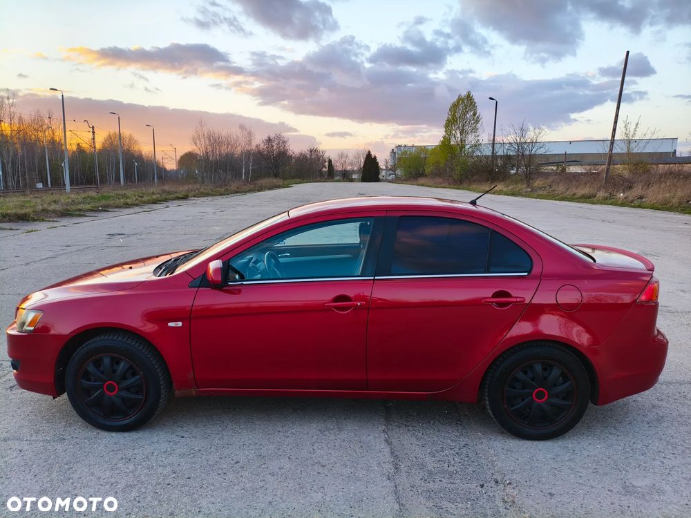 Mitsubishi Lancer 1.8 Inform - 10