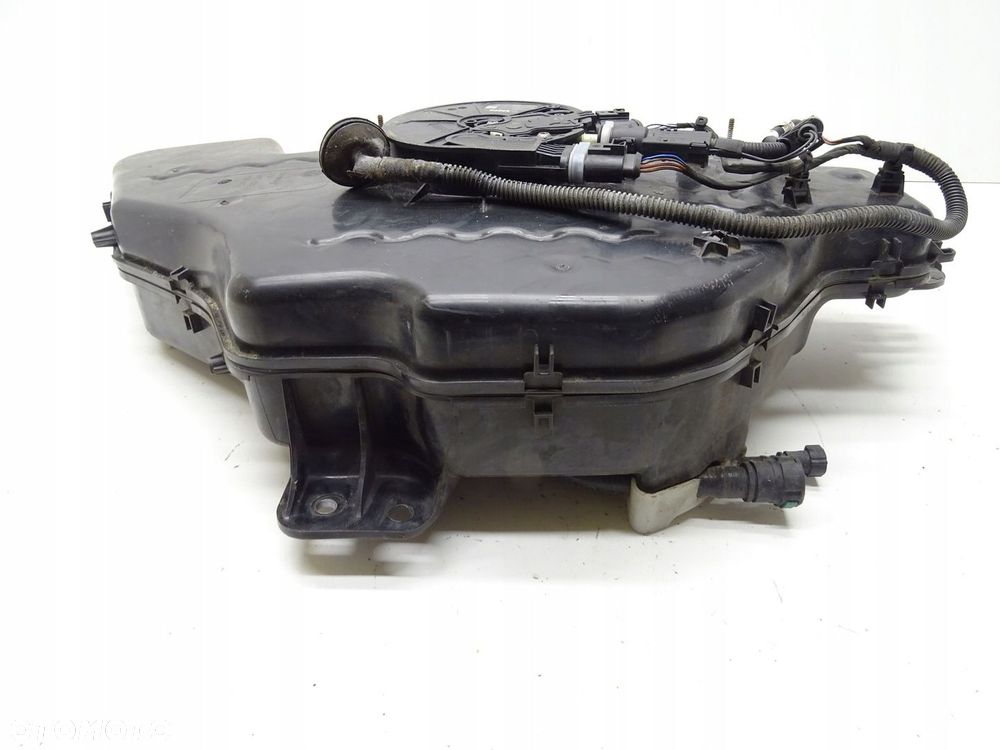 ZBIORNIK POMPA ADBLUE AUDI Q3 8U LIFT TIGUAN 2.0 TDI 5N0131877C 5Q0131969C - 5