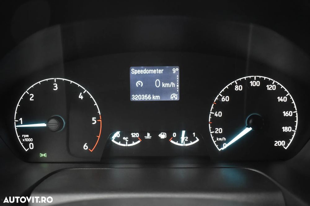 Ford Transit Custom Shuttle Bus 320 2.0 EcoBlue 130 CP L2H1 Trend - 17