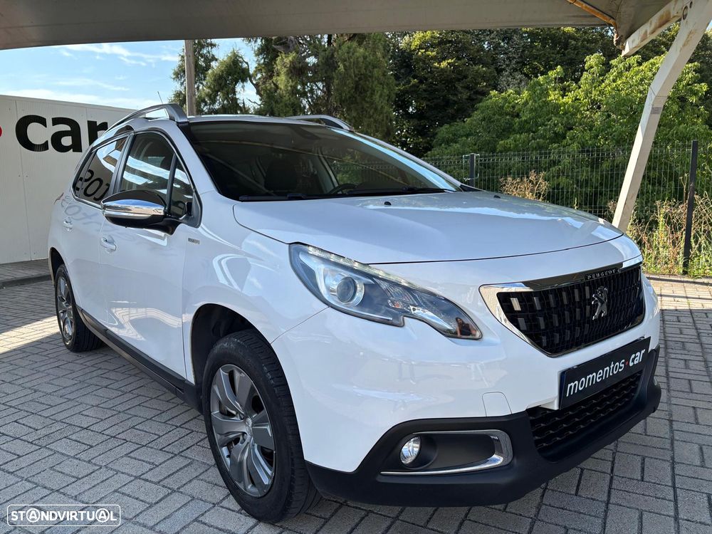Peugeot 2008 1.2 PureTech Style - 4
