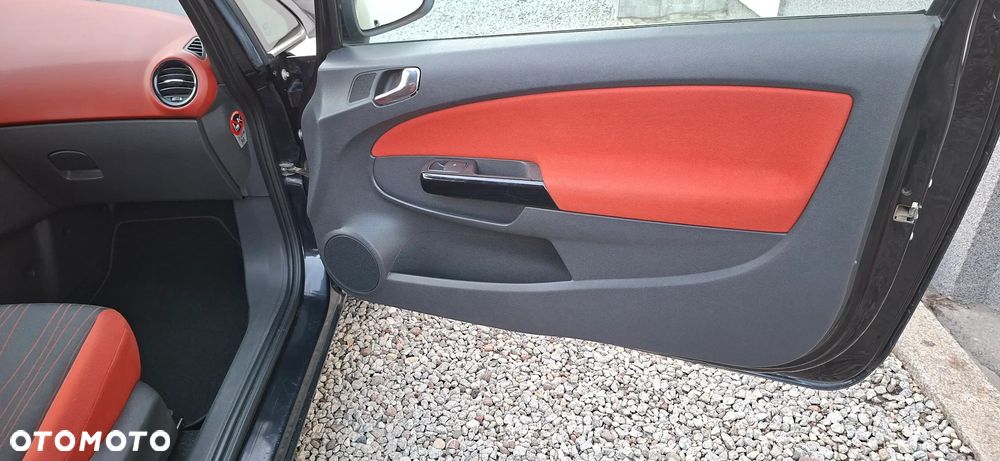 Opel Corsa 1.3 CDTI DPF Cosmo - 9