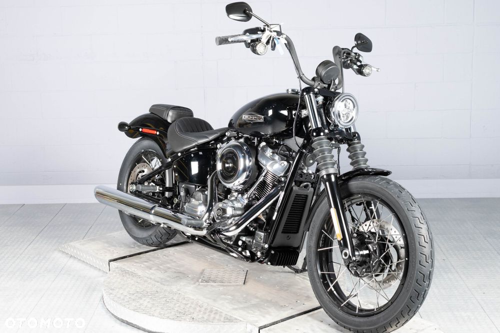 Harley-Davidson Softail - 1