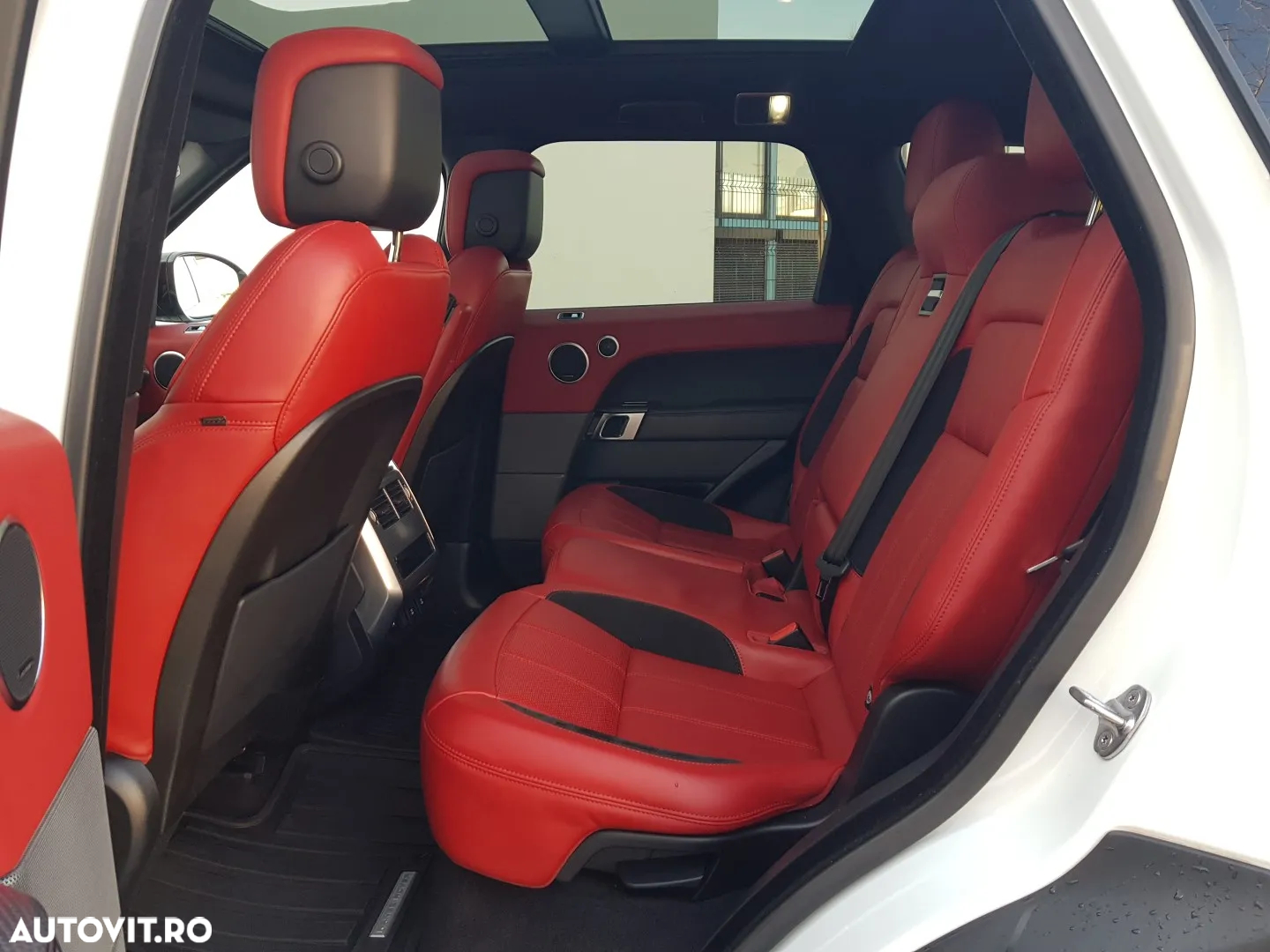 Land Rover Range Rover Sport 3.0 SDV6 HSE - 13