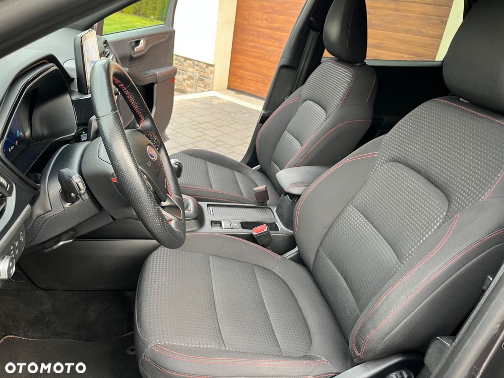 Ford Kuga 1.5 EcoBlue ST-LINE - 10