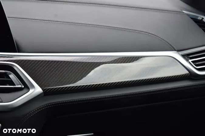 BMW X5 ver-xdrive45e - 32
