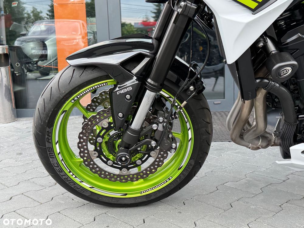 Kawasaki Z 900 - 34