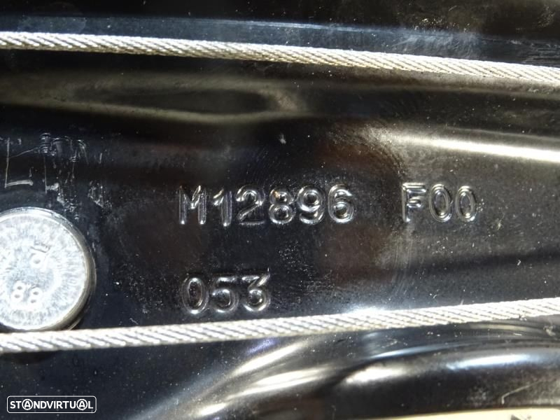 Elevador De Vidro Trás Esquerdo Bmw 1 (F20)  7242555 / 17756710 / M128 - 8
