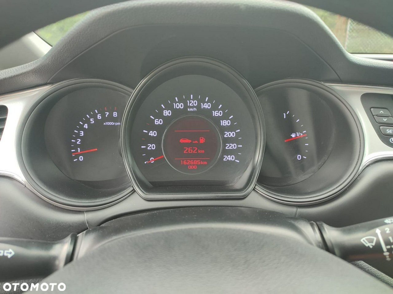 Kia Ceed - 24