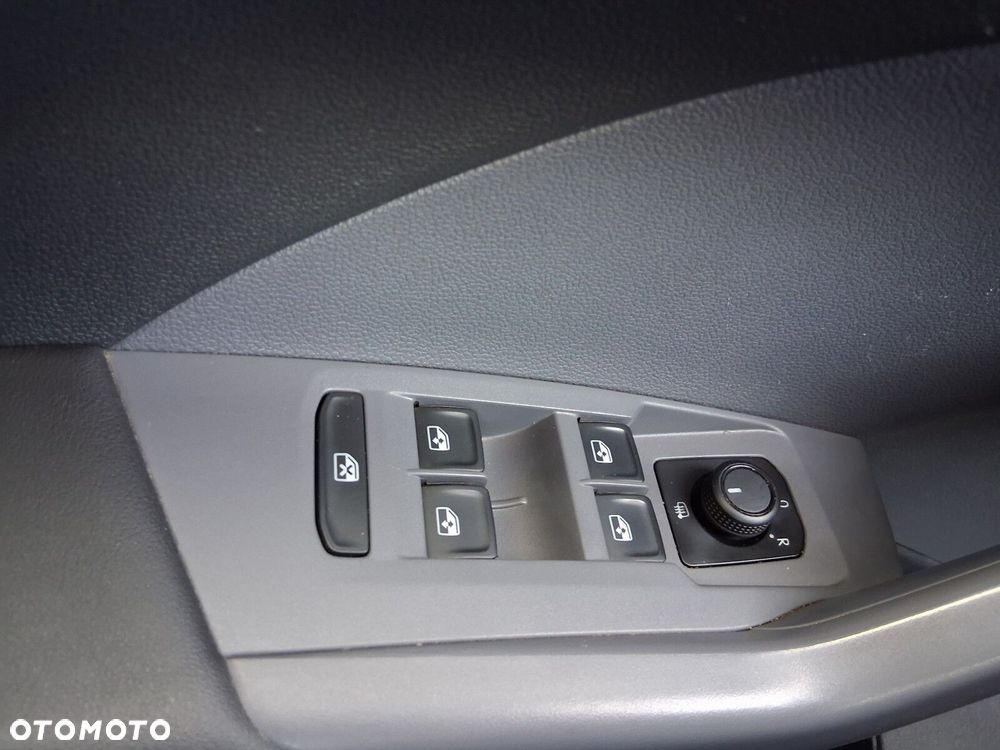 Volkswagen T-Cross - 20