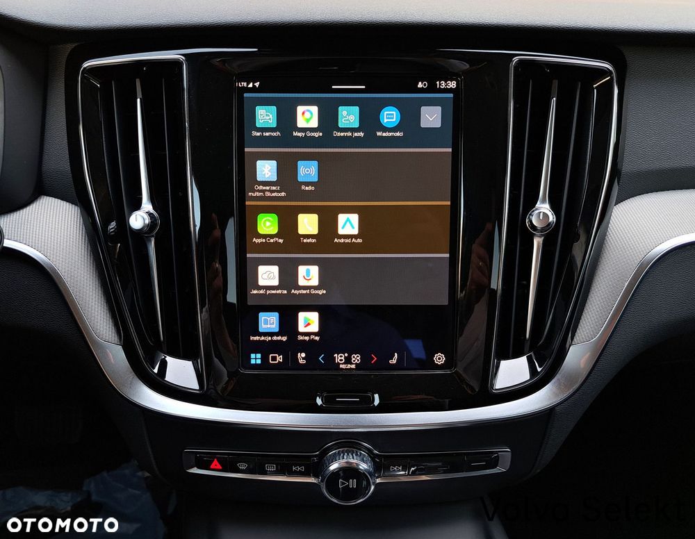 Volvo V60 Cross Country - 21
