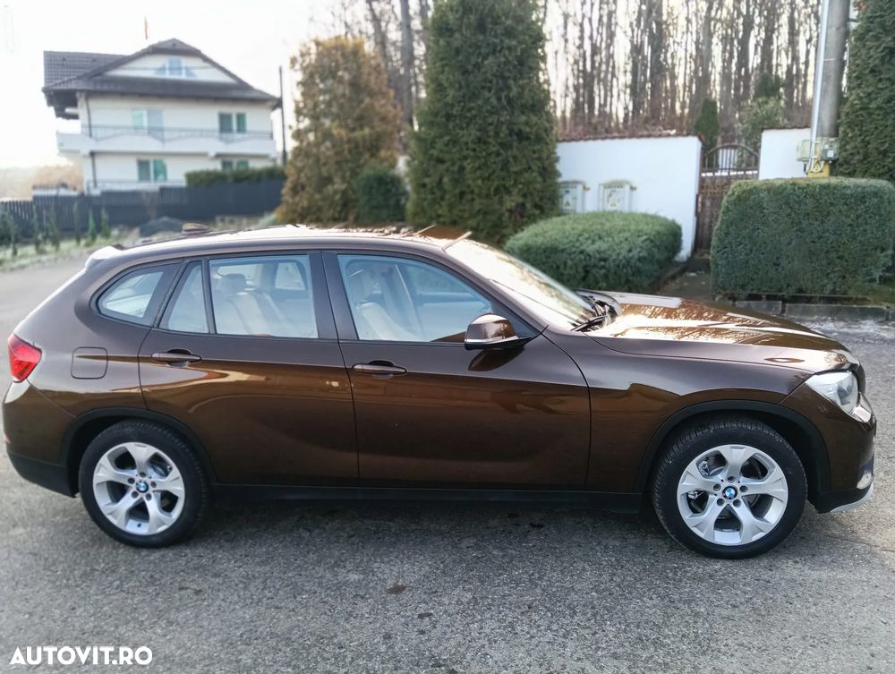 BMW X1 xDrive20d Aut. Sport Line - 3