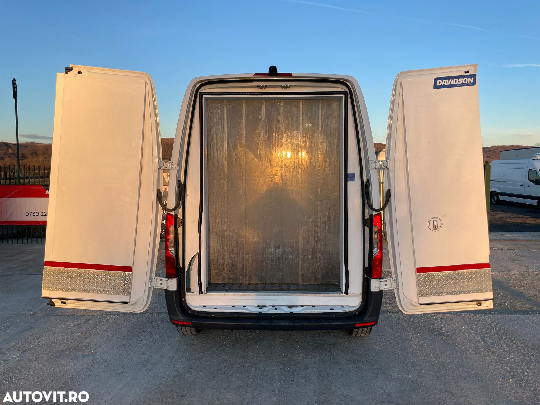 Mercedes-Benz Sprinter FRIGORIFIC THERMO KING - 10