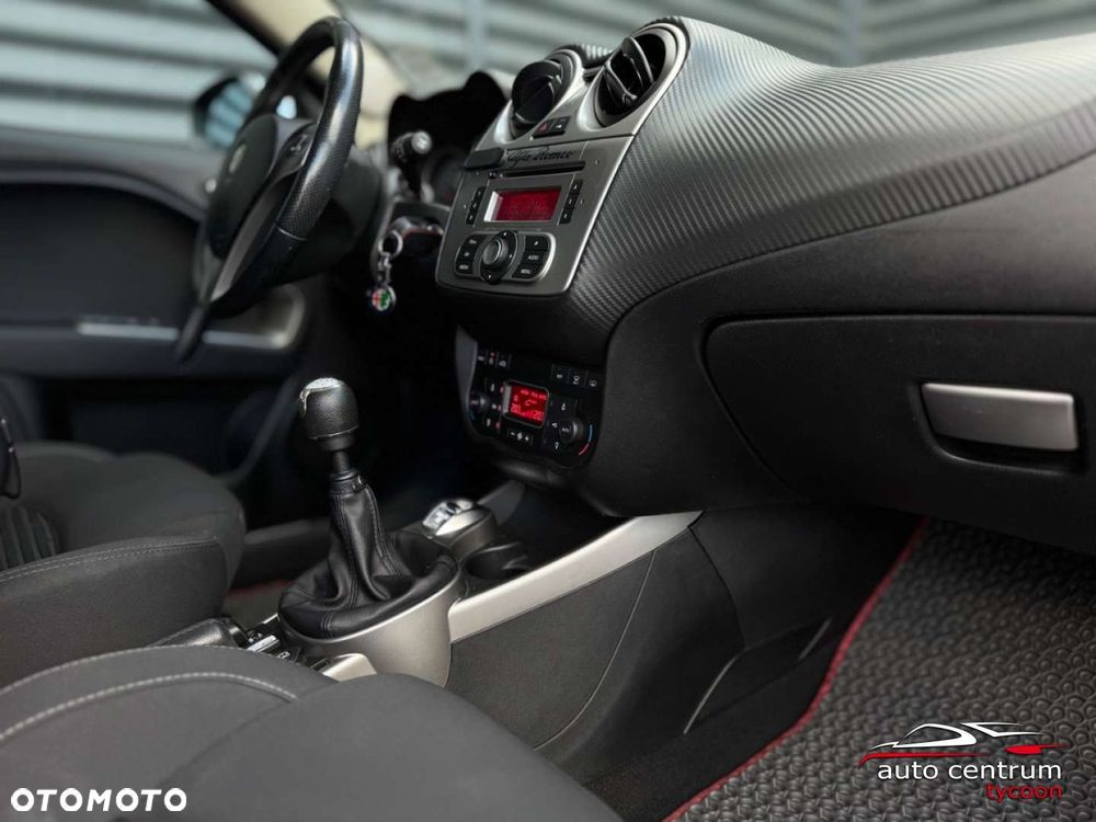 Alfa Romeo Mito - 29