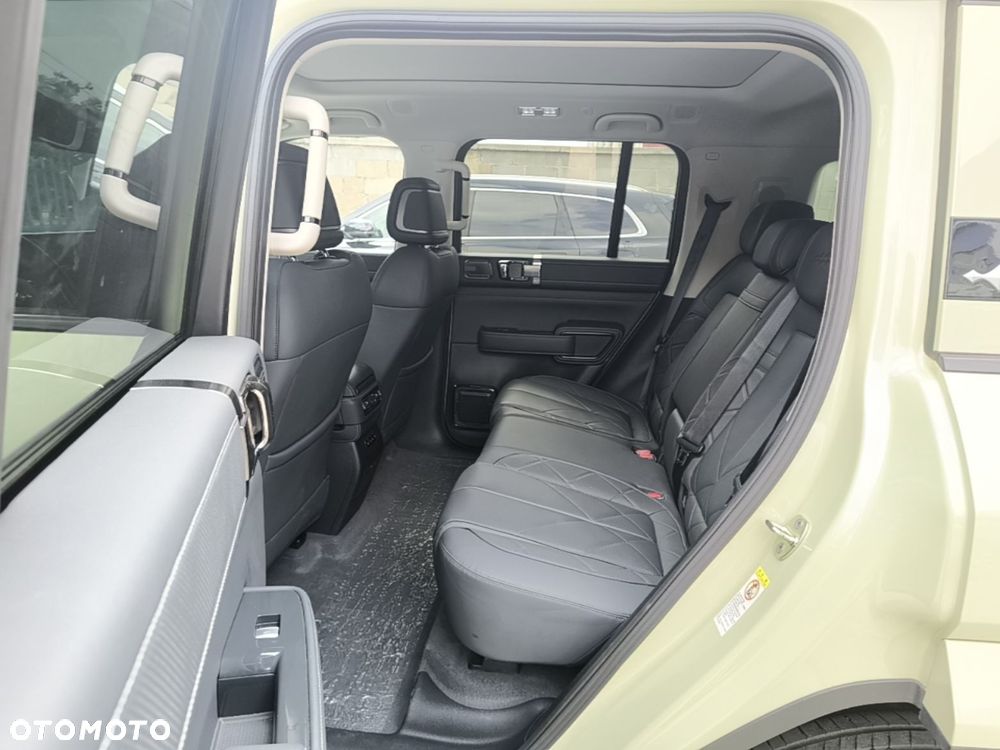 BYD Leopard 5 - 20