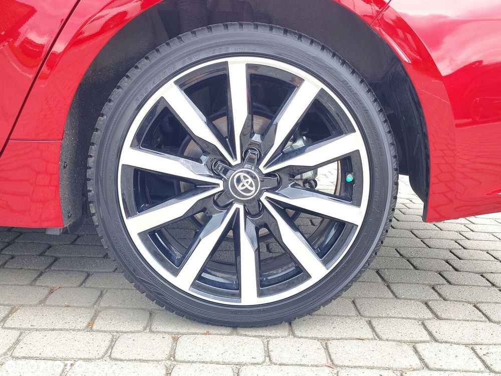 Toyota Corolla 1.8 Hybrid GR Sport - 24