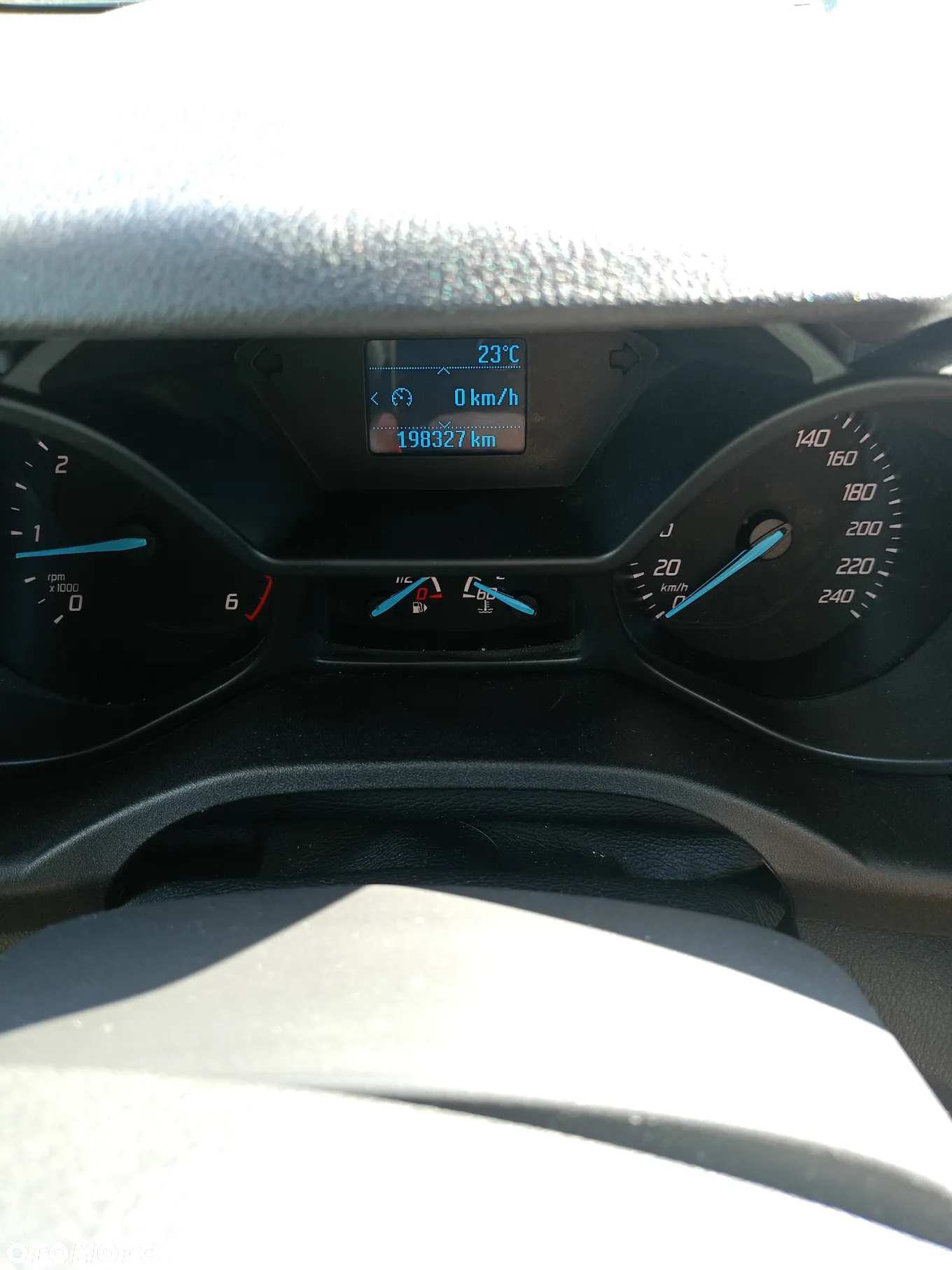 Ford Tourneo Connect Gr 1.5 TDCi Titanium - 4