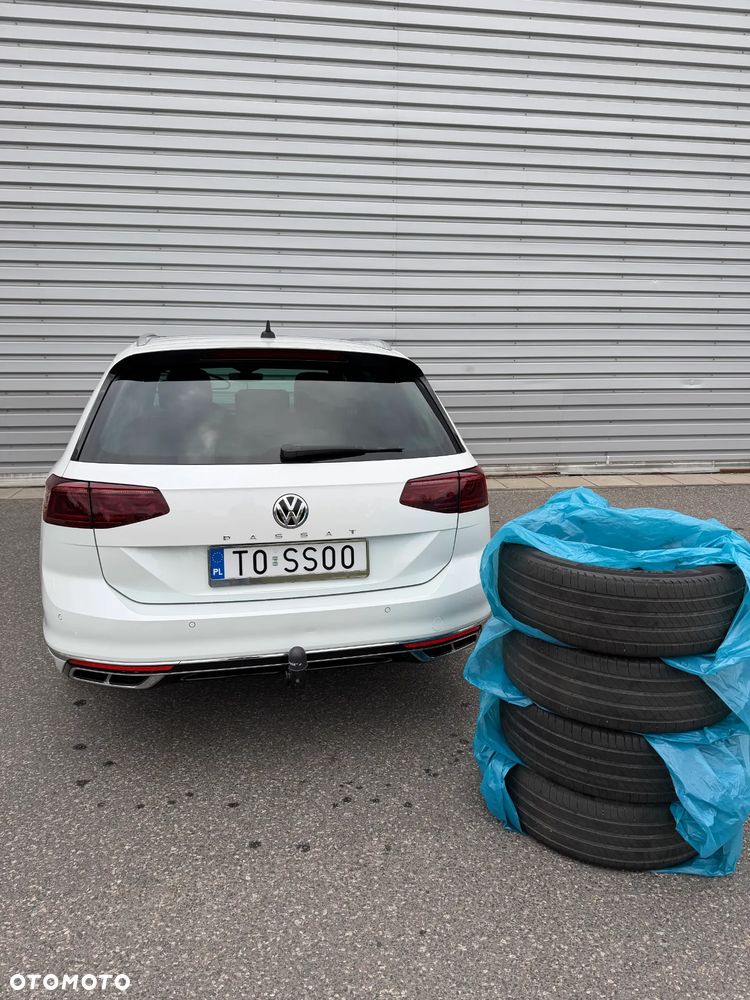 Volkswagen Passat Variant 1.6 TDI (BlueMotion Technology) DSG Trendline - 21