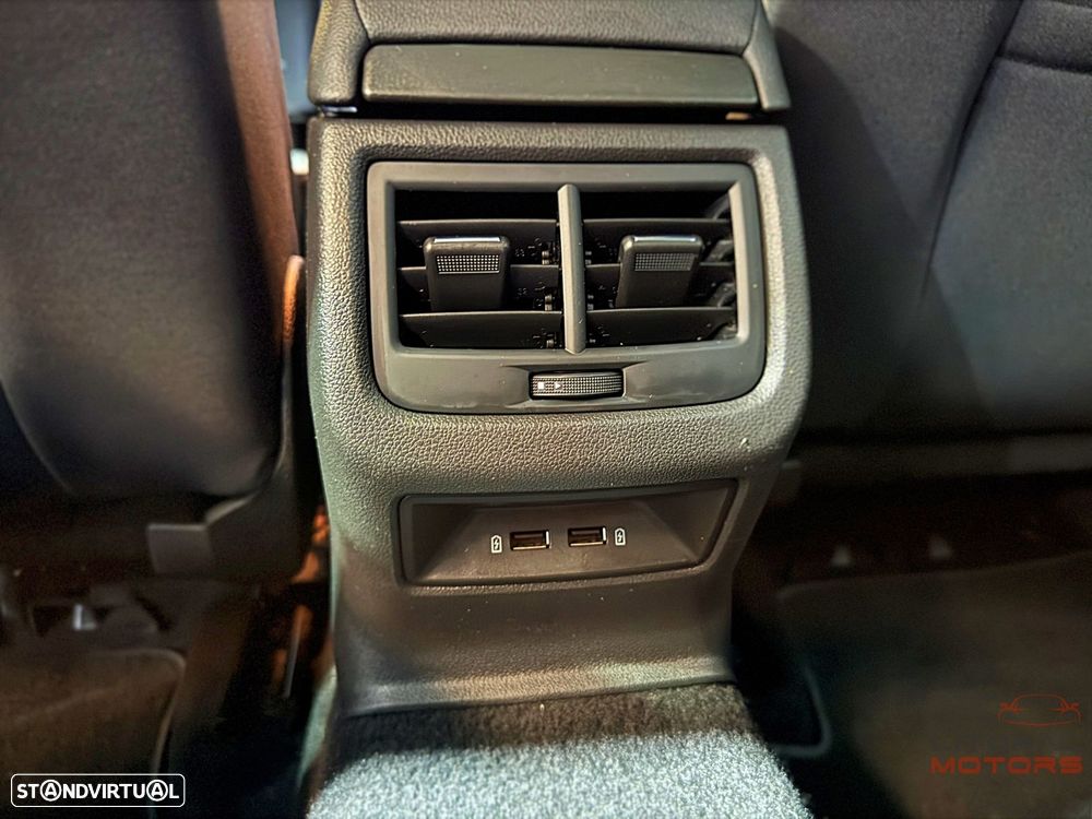 SEAT Leon 1.6 TDI S&S Style - 34