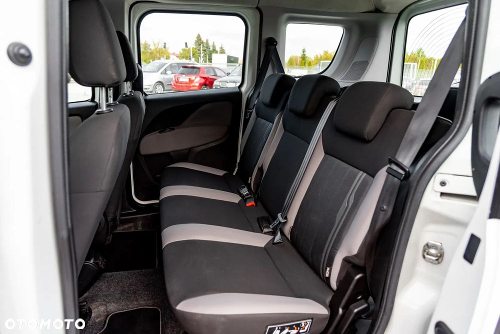 Fiat Doblo 1.6 16V Multijet Start&Stopp Trekking - 22
