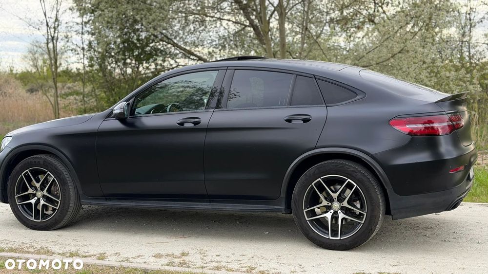 Mercedes-Benz GLC - 4