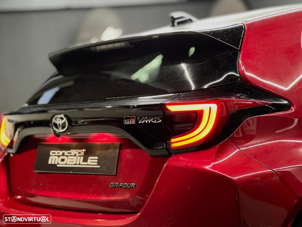 Toyota GR Yaris 1.6 T Extreme Premium - 3