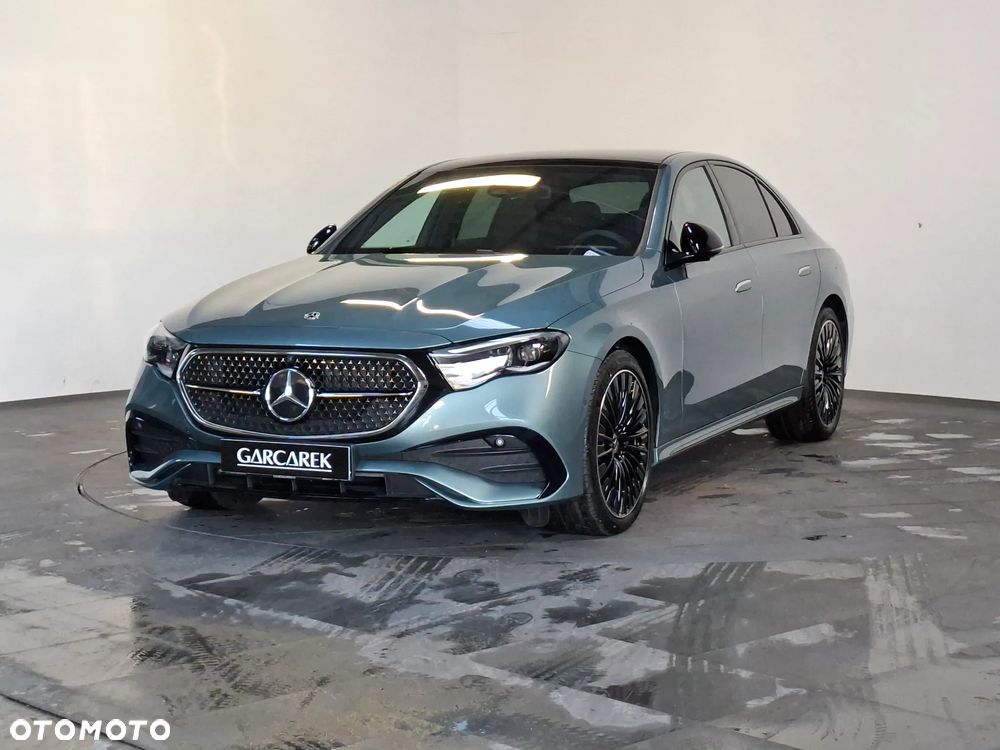 Mercedes-Benz Klasa E 220 d mHEV 4-Matic AMG 9G-Tronic - 1