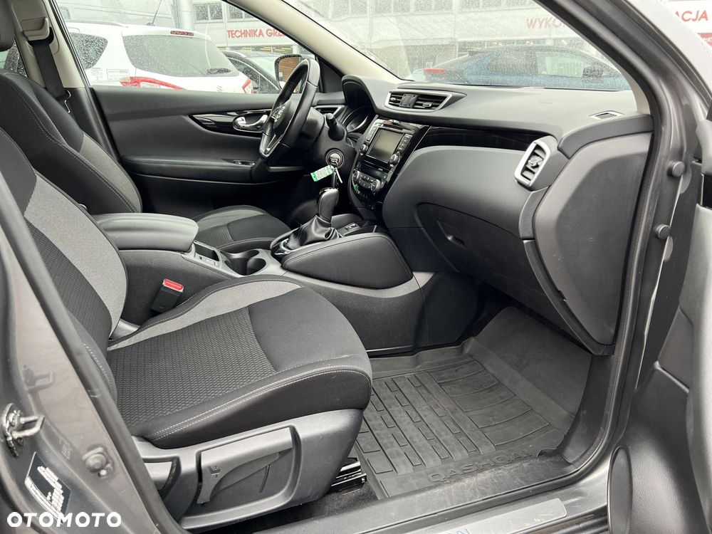 Nissan Qashqai 1.3 DIG-T Acenta DCT - 10