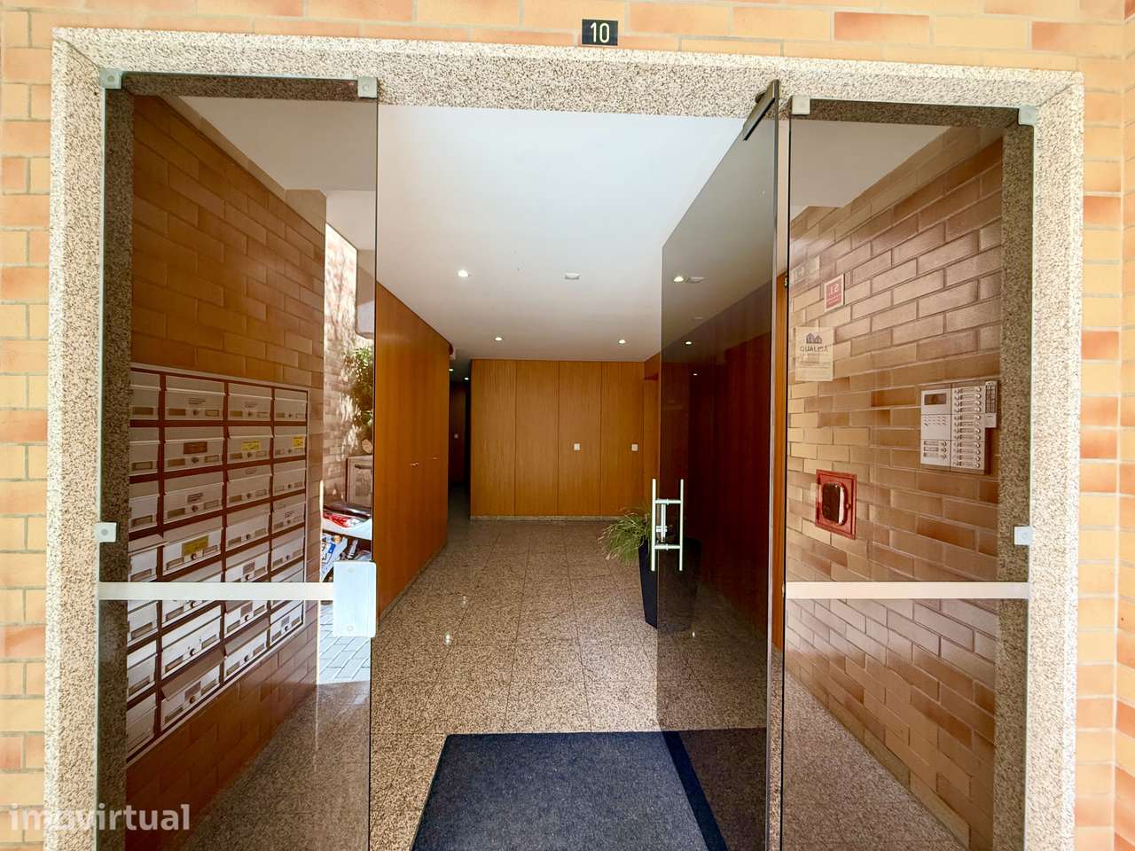 Apartamento T3 em Fraião Braga - Grande imagem: 2/16