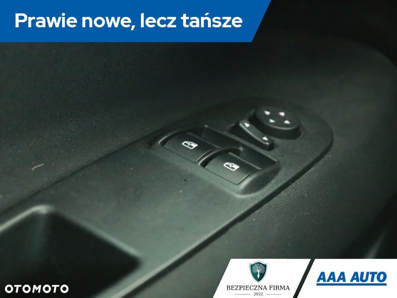 Fiat Punto 2012 - 12