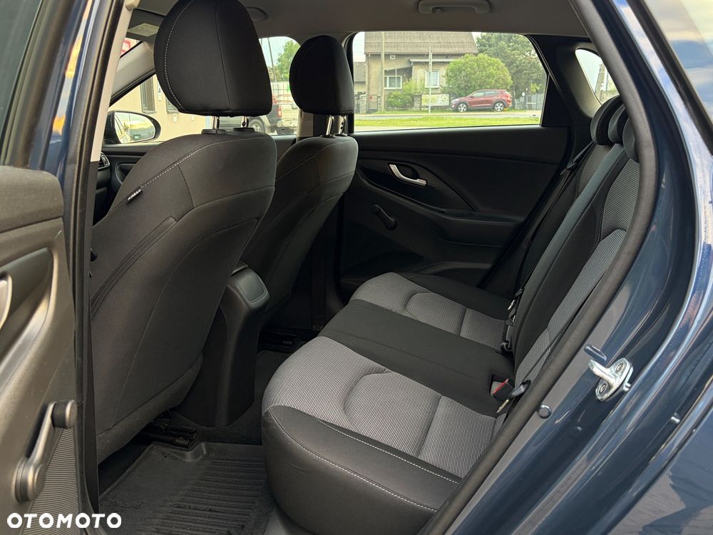Hyundai i30 1.4 Comfort - 14
