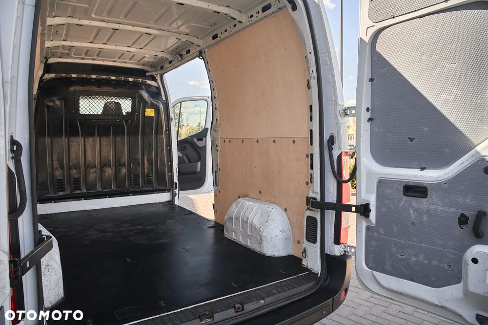 Renault Master - 30