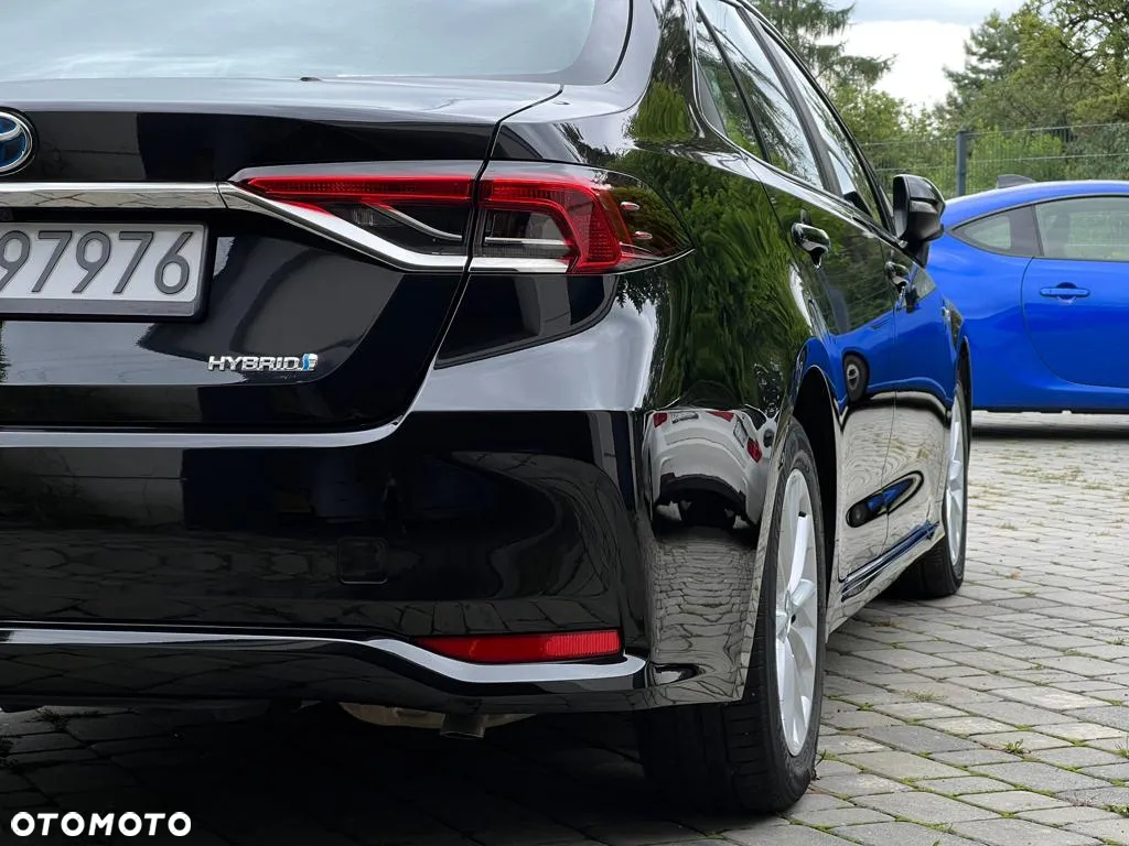 Toyota Corolla - 13