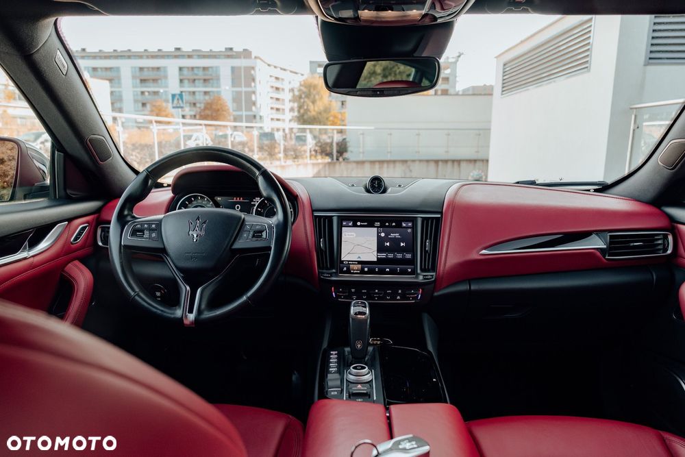 Maserati Levante - 26