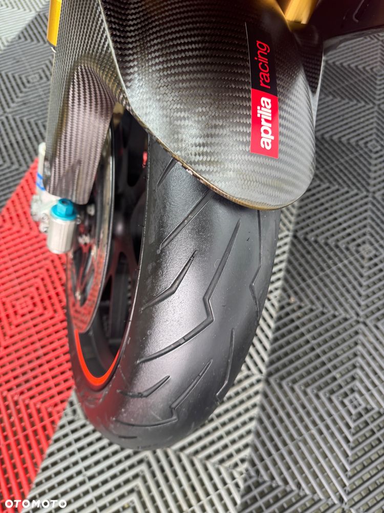 Aprilia RSV - 39