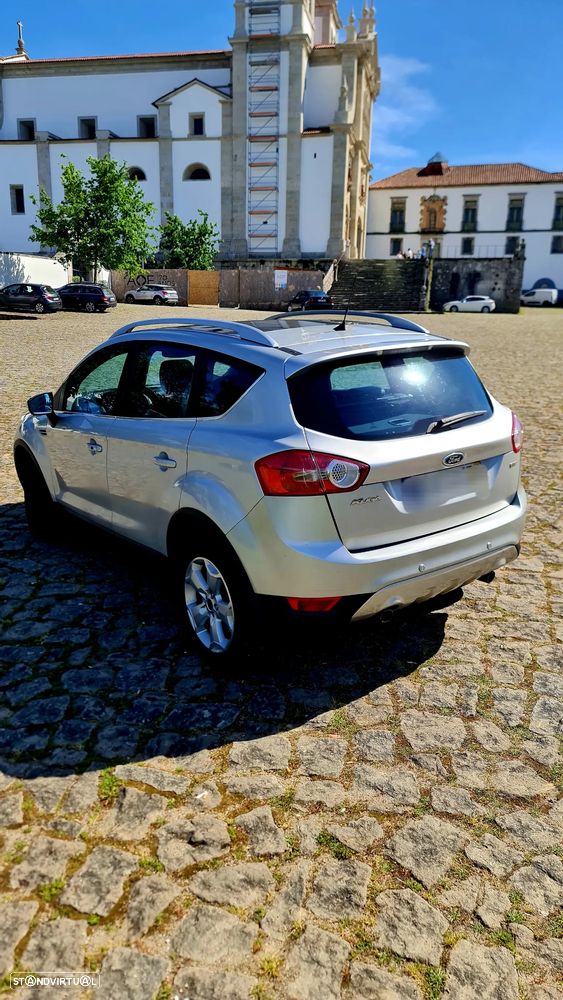 Ford Kuga 2.0 TDCi 4x4 Titanium - 5