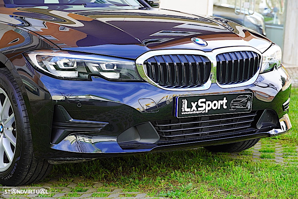 BMW 318 d Touring Auto - 7