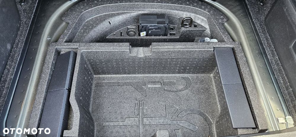 Skoda Octavia 2.0 TDI SCR Style DSG - 39