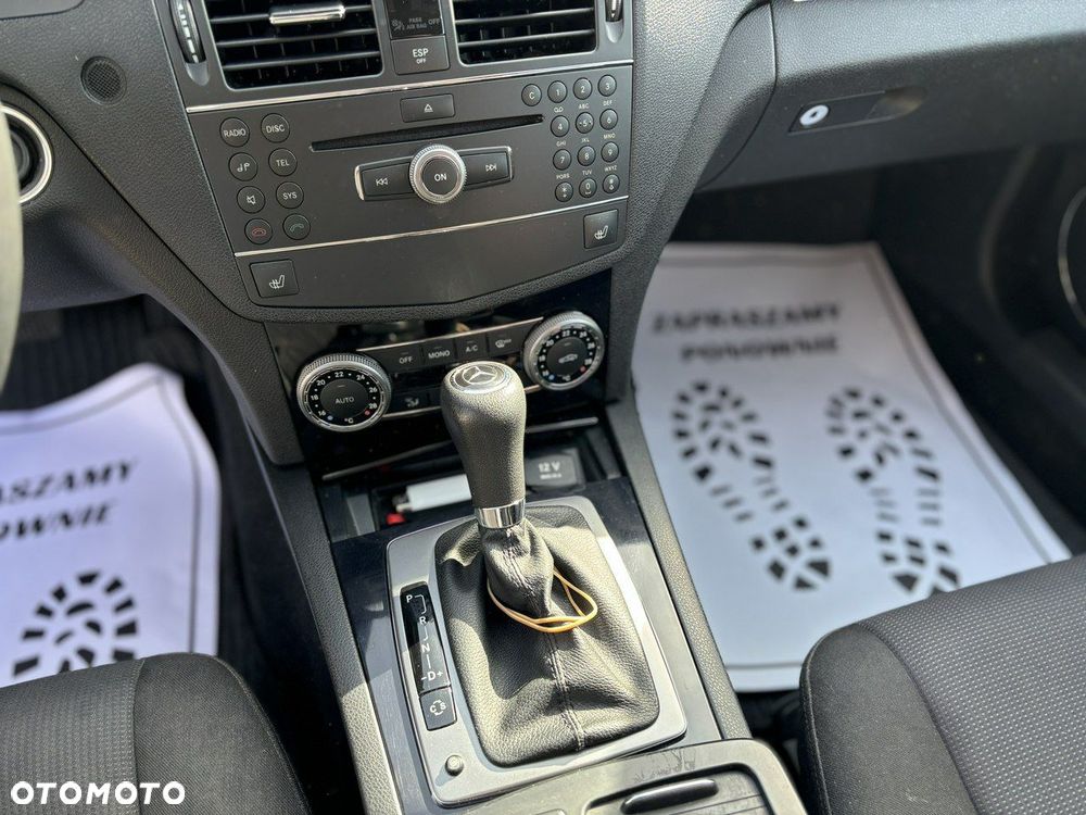 Mercedes-Benz Klasa C 180 T Kompressor Automatik - 20