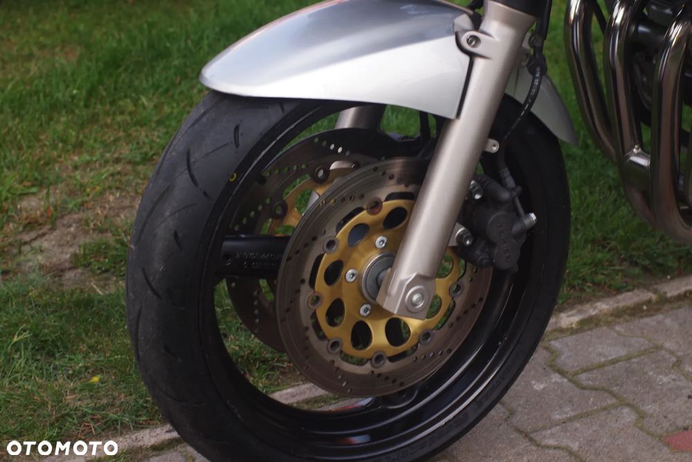 Suzuki Bandit - 20