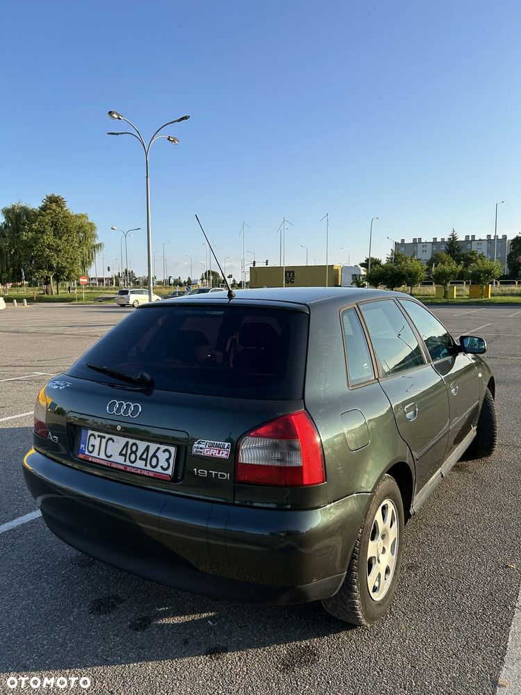 Audi A3 3-drzwiowe 1.9 TDI Ambiente - 8