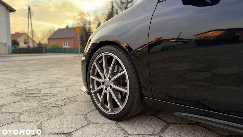 Volkswagen Golf 2.0 GTI - 14