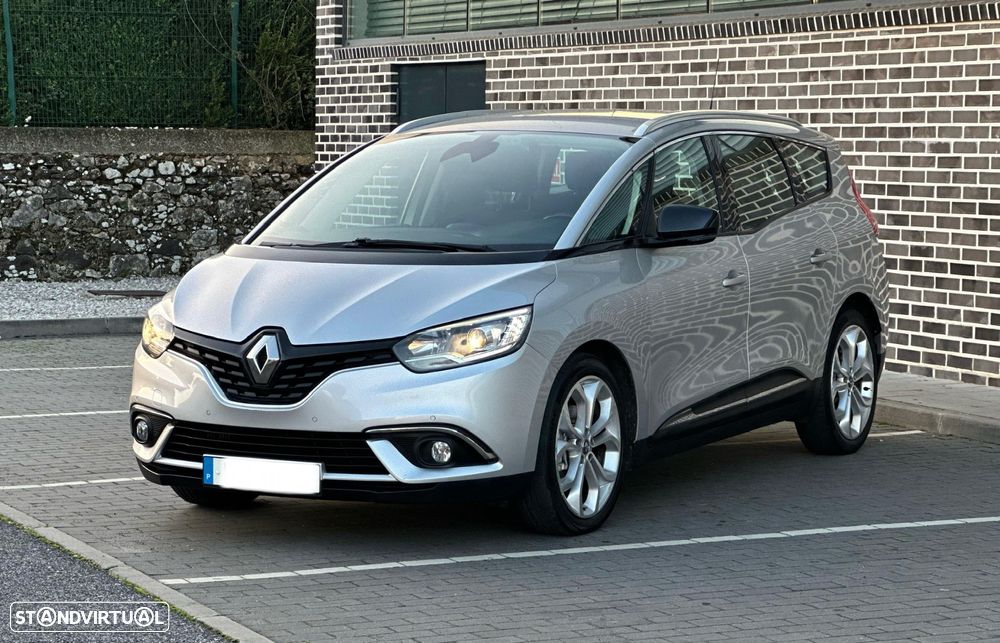 Renault Grand Scénic - 8