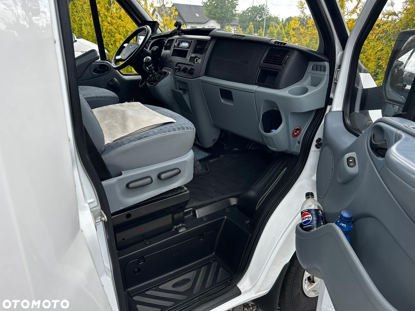 Ford Transit - 7